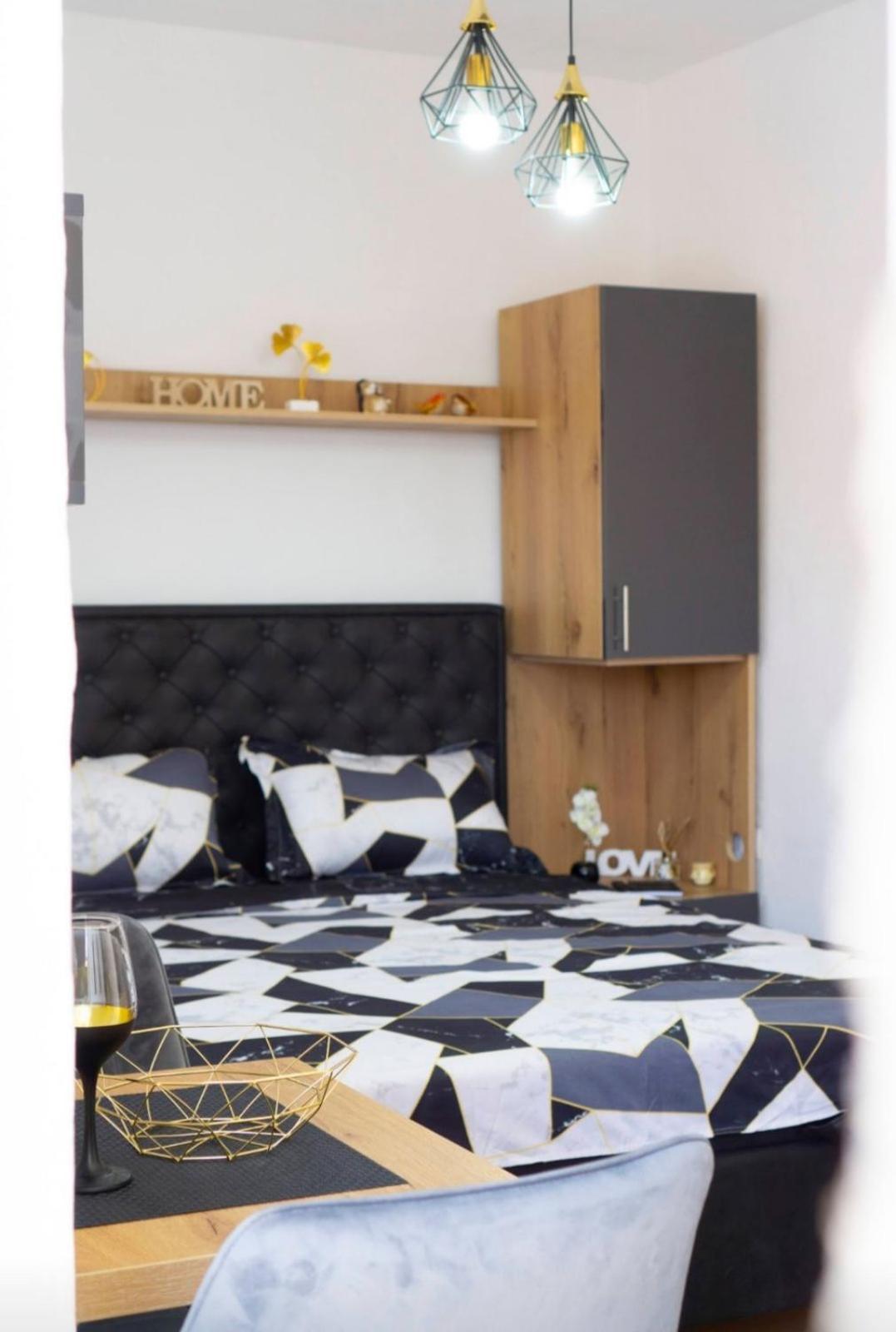 טרביניה Luxury Apartments Milicevic מראה חיצוני תמונה